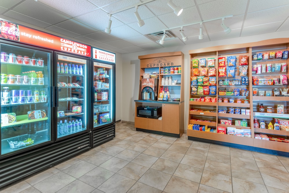 Candlewood Suites Minot by IHG - photo 34