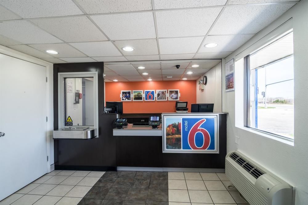 Motel 6 Chicago Southwest Aurora - photo 19