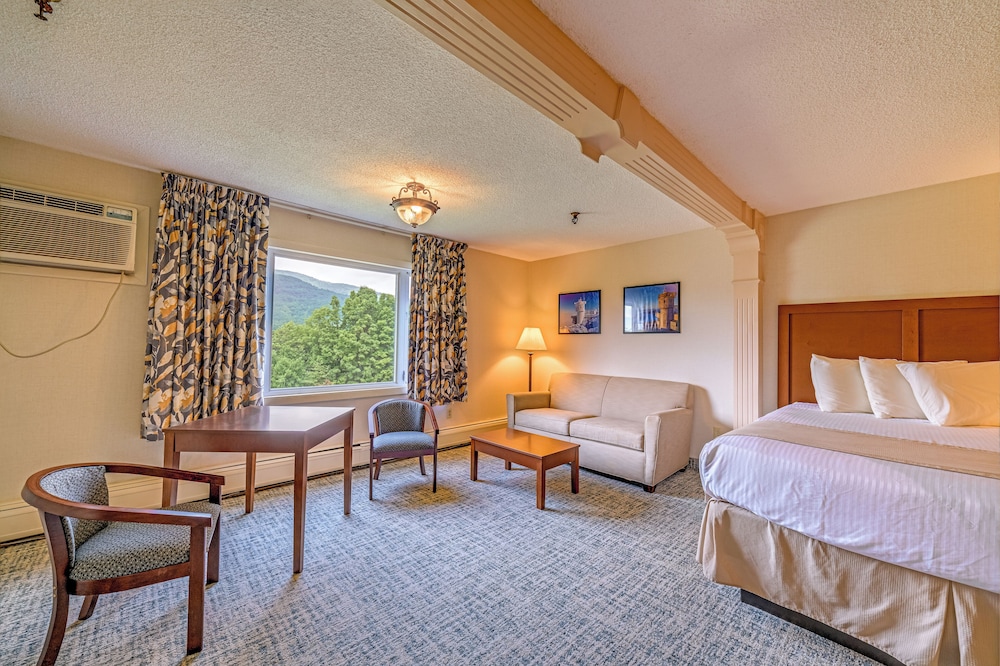 Town and Country Inn & Resort - photo 10