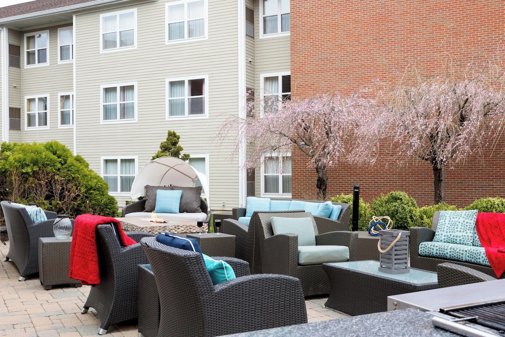 Residence Inn by Marriott Portsmouth - photo 21