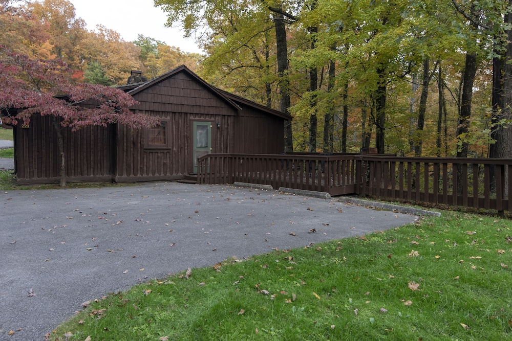Pine Mountain State Resort Park - photo 16