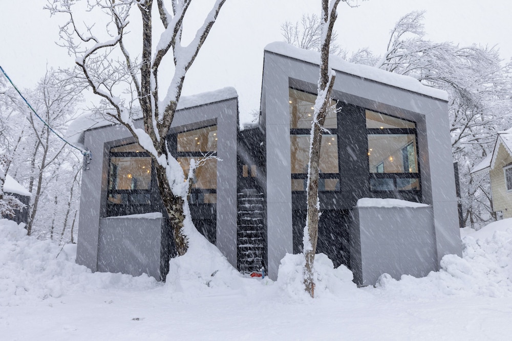 Origami Twins in Hakuba, Japan