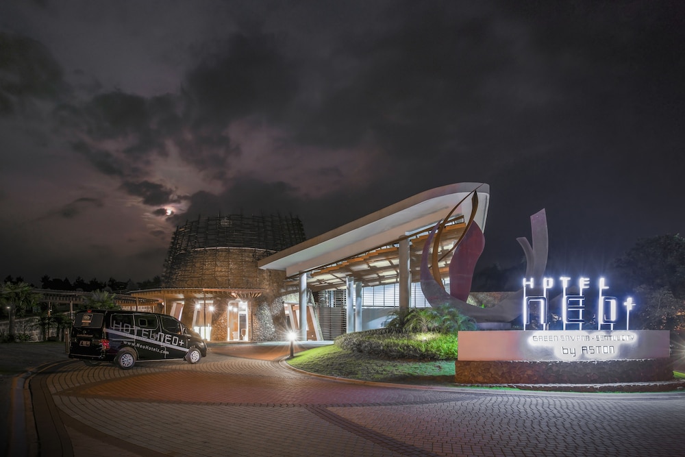 Hotel Neo Green Savana Sentul City by ASTON in Bogor, Indonesia