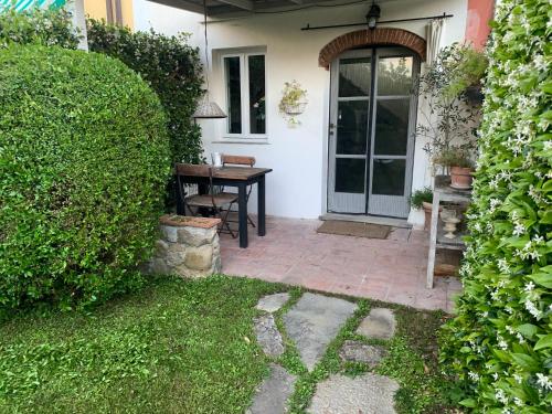 La Casina Di Verciano — Lucca