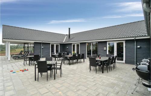 Nice Home In Spøttrup With Sauna — 5-Star Luxury Hotel in Skive, Denmark