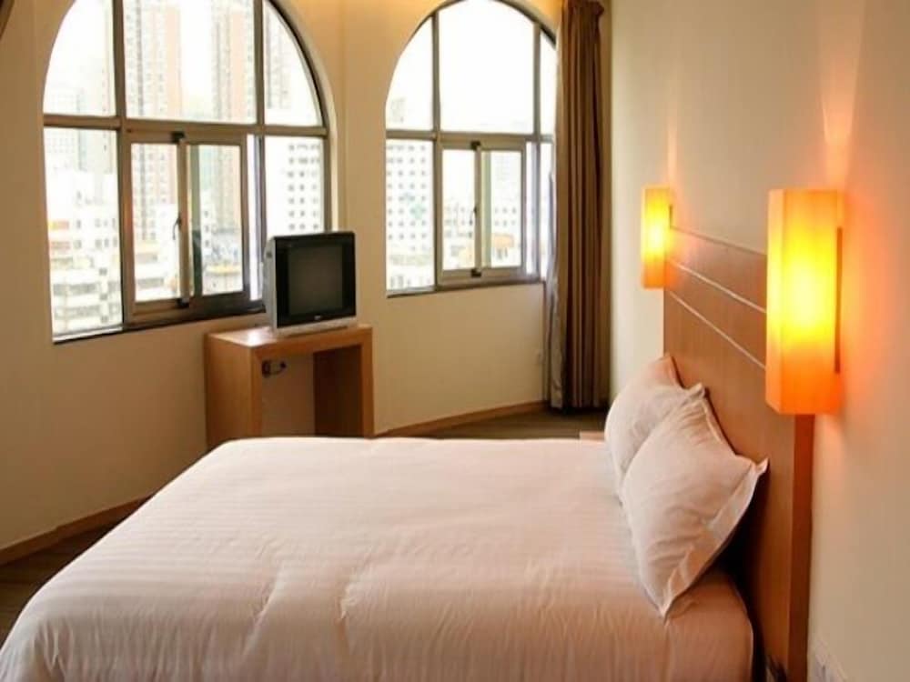 Jinjiang Inn Style Huizhou Xihu Park Pedestrian Street — hotel in Huizhou