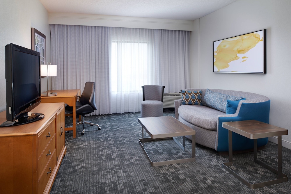 Courtyard by Marriott Kansas City Overland Park Convention Center - photo 14