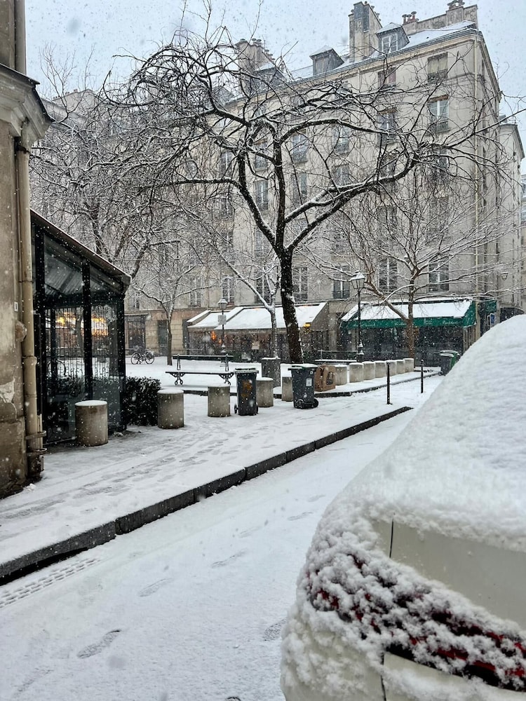 Pratic Hotel - last minute hotel in Paris