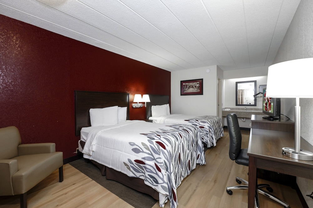 Red Roof Inn Bloomington Normal University - photo 9