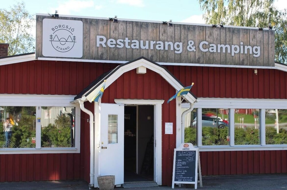 Borgsjö Strand - carbon neutral hotel in Unknown City