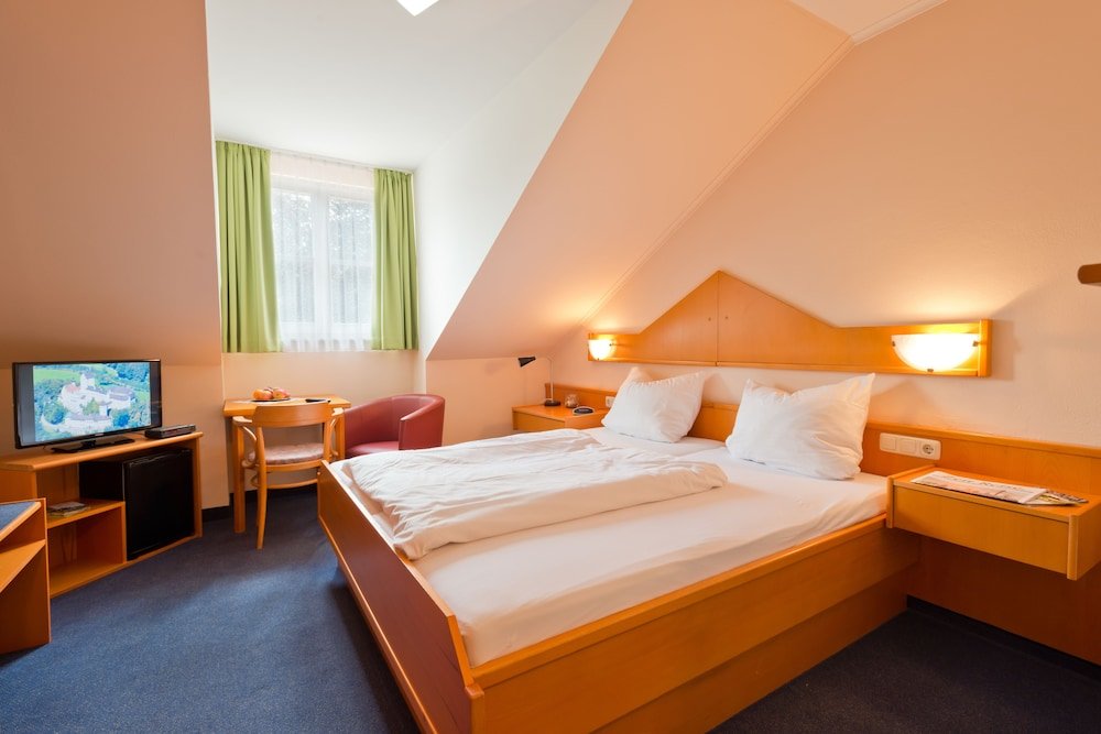 Burghotel Aschau — Aschau Im Chiemgau — photo 4
