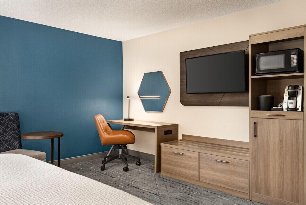 Holiday Inn Express Bowling Green by IHG - photo 9