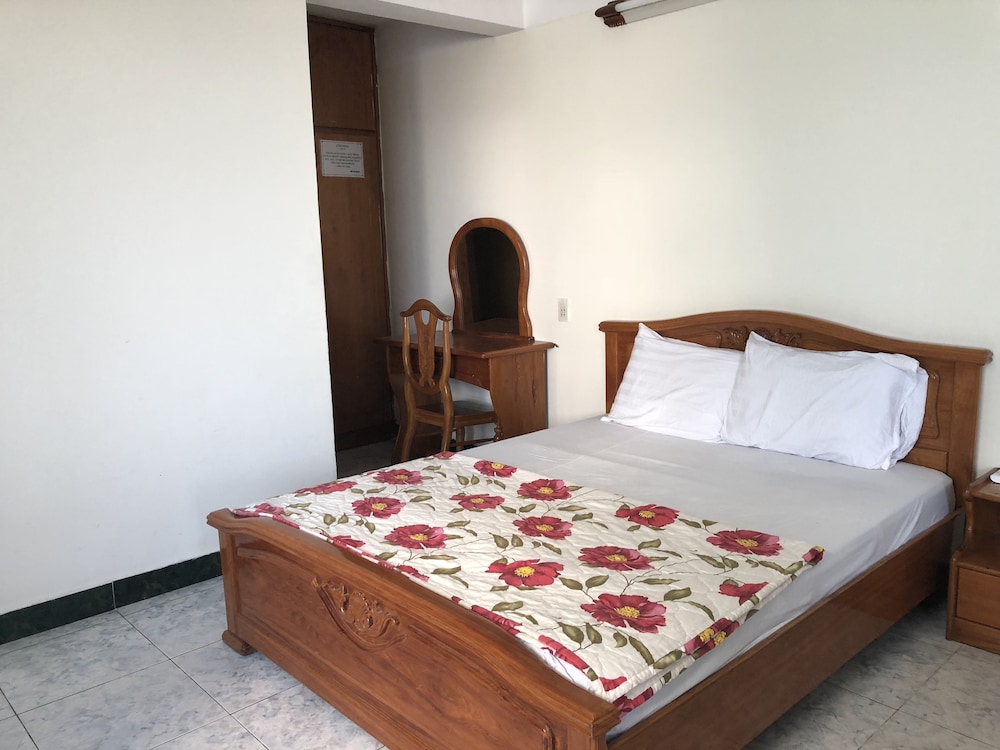 Tay Ho Hotel - last minute hotel in Nha Trang