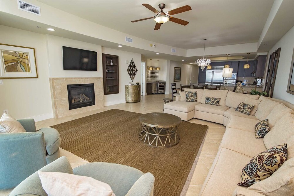 Turquoise Place 2207c 3 Bedrooms 3.5 Bathrooms Condo — 4-Star Luxury Hotel in Orange Beach, United States