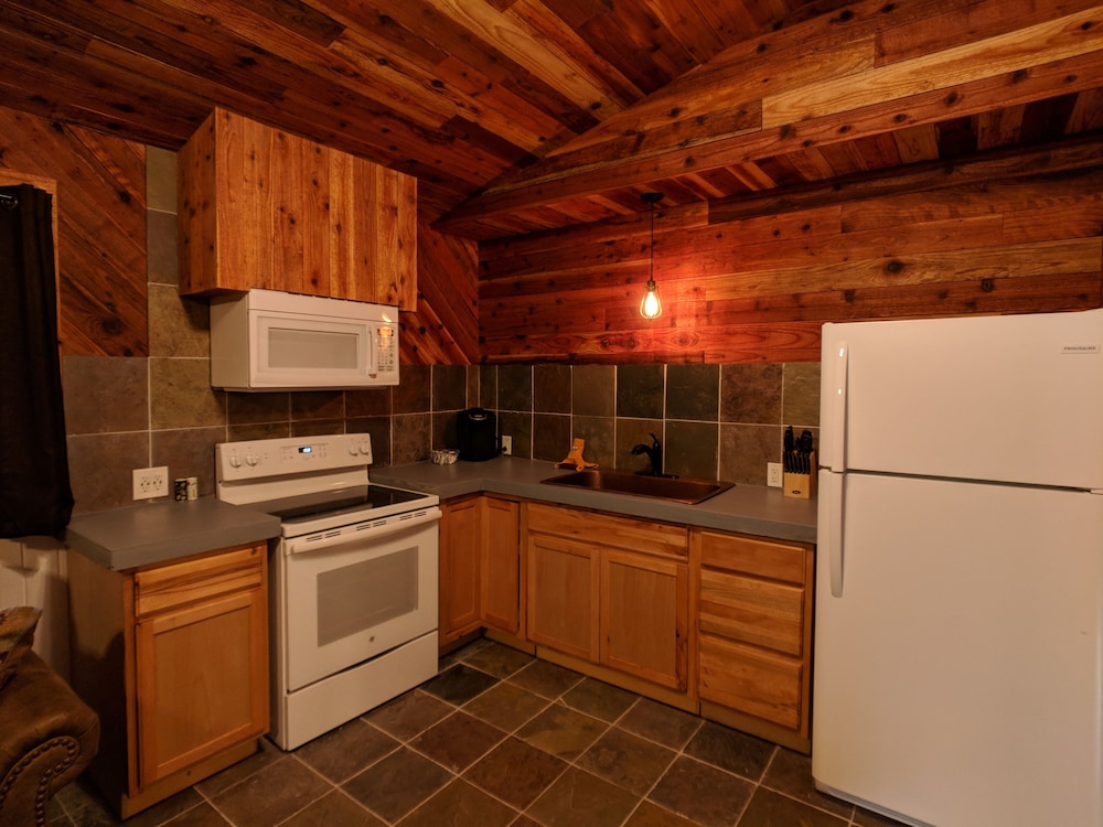 Emerald Forest Cabins - photo 52