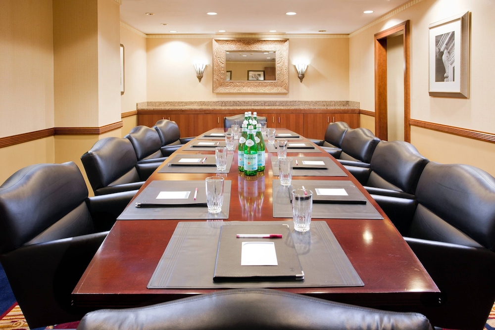 Residence Inn Philadelphia Center City - photo 46