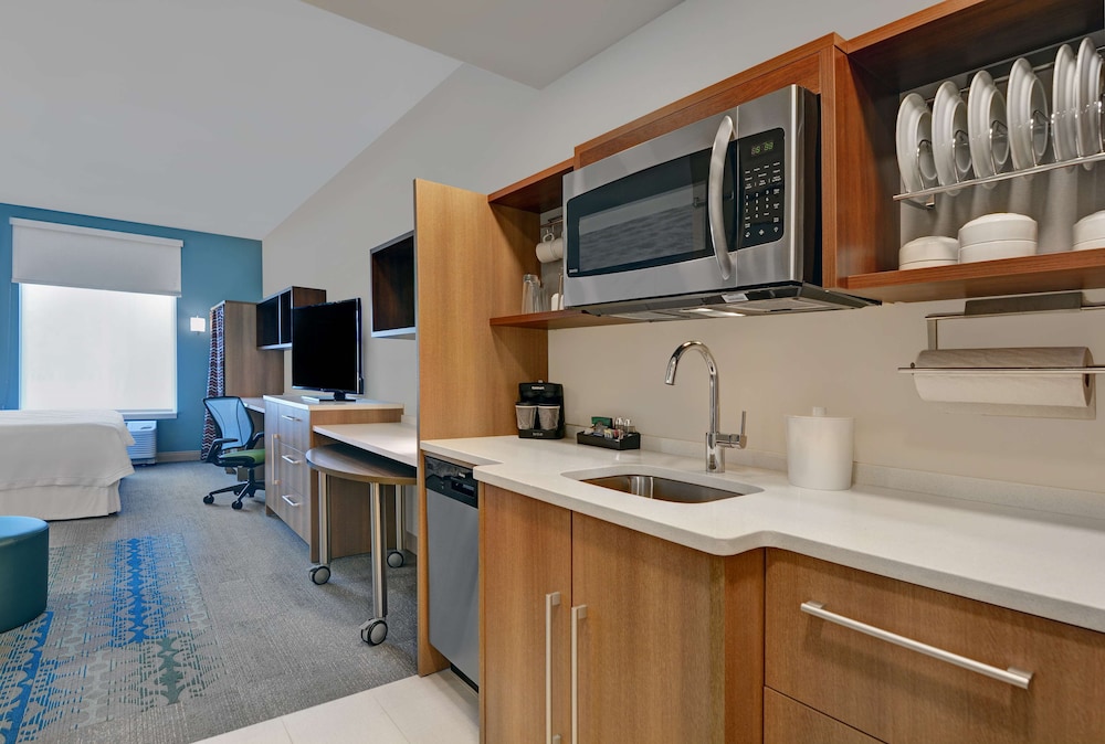 Home2 Suites by Hilton Fort Myers Colonial Blvd - photo 21