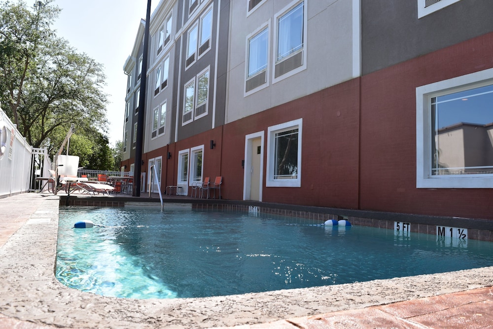 Holiday Inn Express Venice by IHG - photo 21