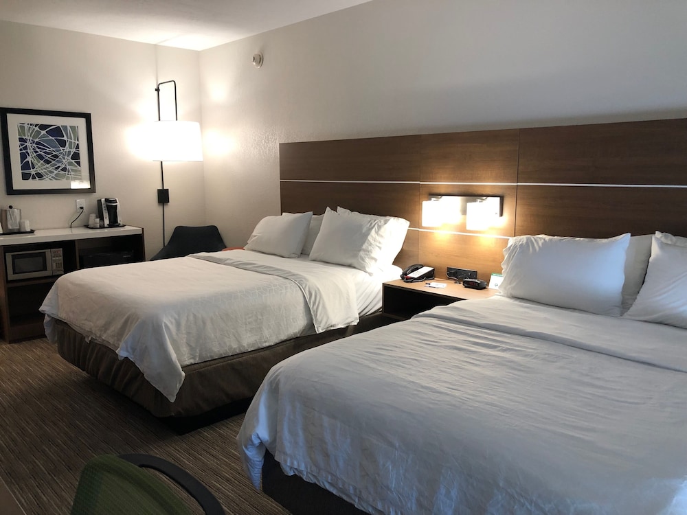 Holiday Inn Express & Suites Franklin KY by IHG - photo 18