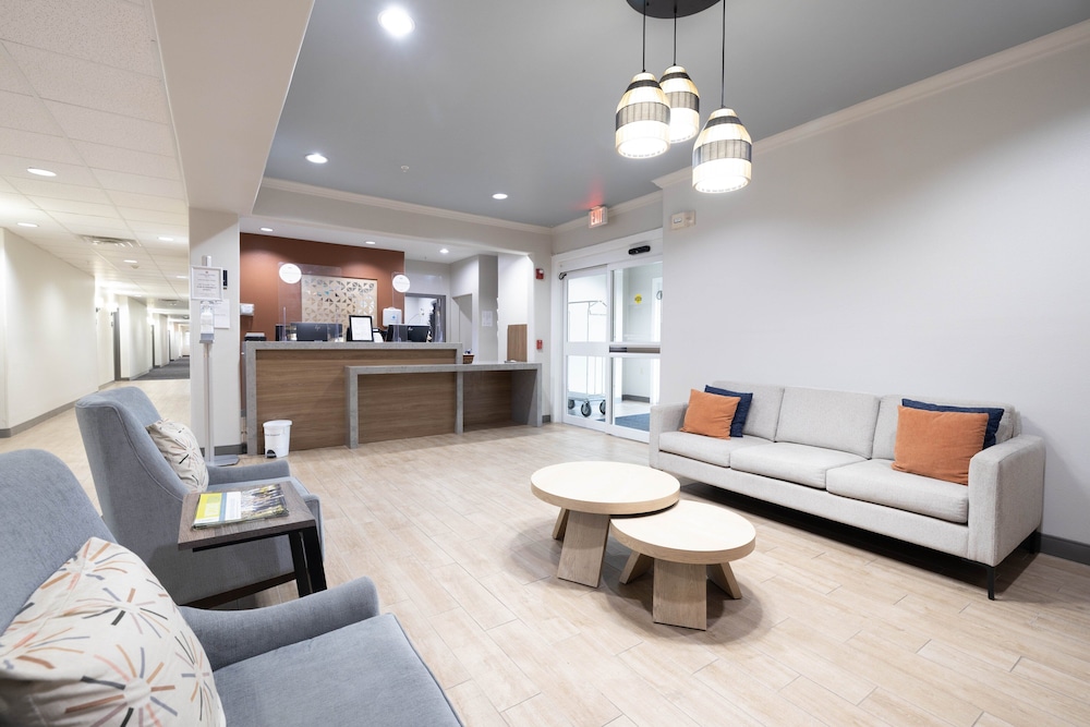 Candlewood Suites Houston Westchase Westheimer. by IHG - photo 3