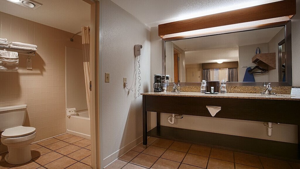 Stevens Inn - photo 17