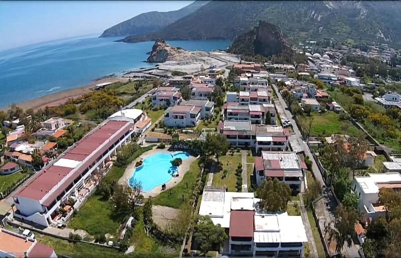 Il Caimano Appartamenti in Lipari, Italy