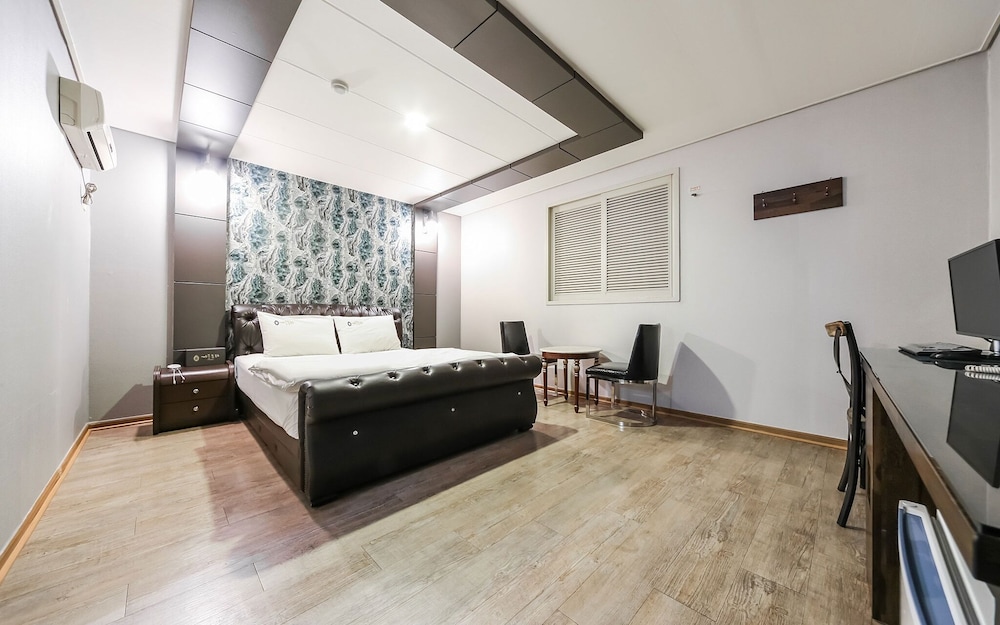 Yeungnam University Autumn Tale in Gyeongsan-Si, South Korea