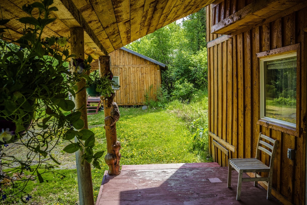 Midnight Sun Log Cabins - photo 61