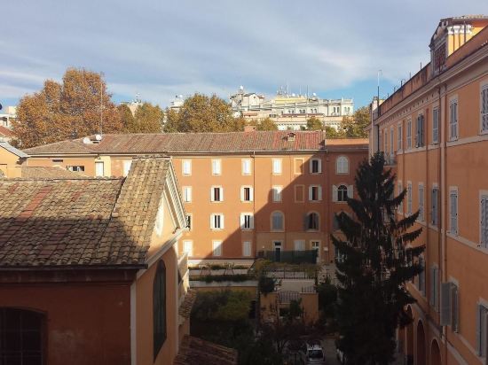 Saturnia — Rome — photo 5