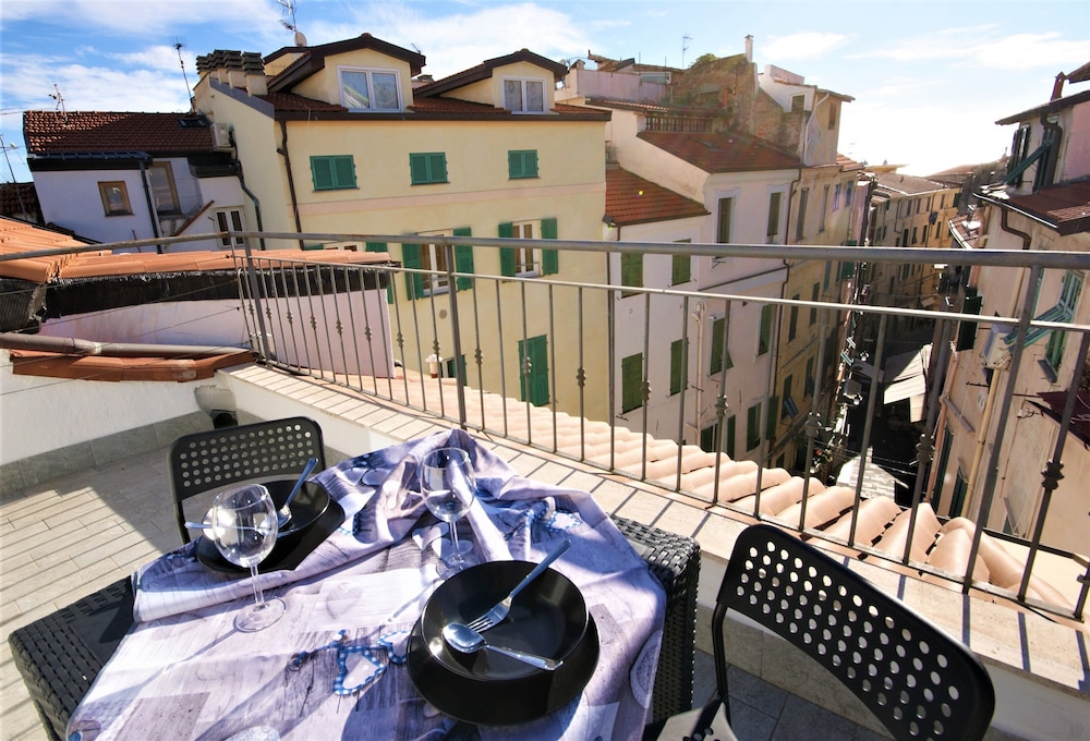 Appartamento terrazza belvedere — 4-Star Luxury Hotel in San Remo, Italy