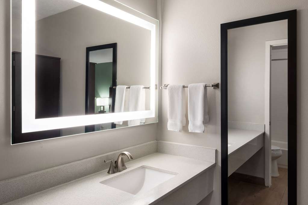 Wingate by Wyndham Cedar City - photo 28