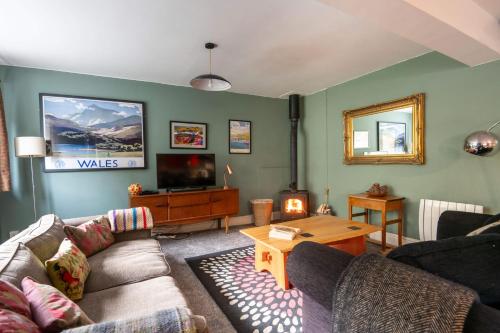 Ty'r Adar at Graig Wen — 4-Star Luxury Hotel in Bangor, United Kingdom