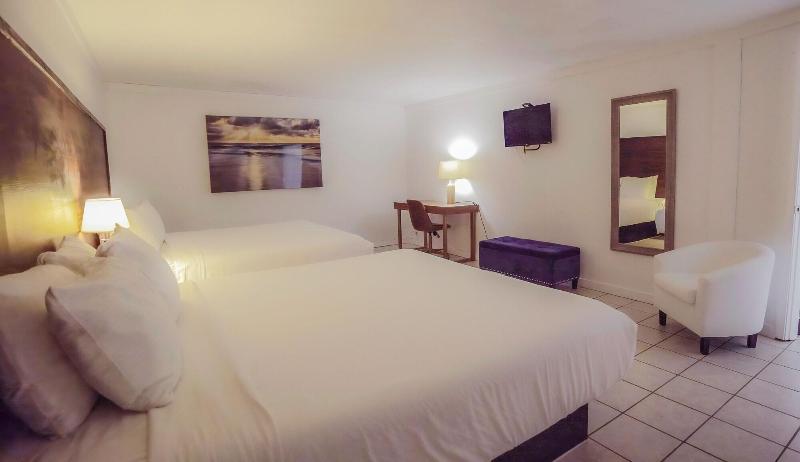 Banana Peel Resort - photo 13