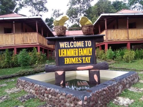 Ijen Miner Family Homestay — 4-Star Luxury Hotel in Banyuwangi, Indonesia