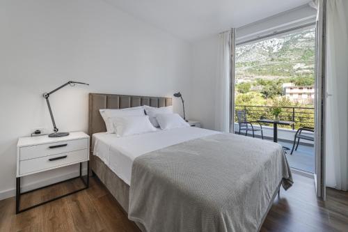 Mokos Modern Penthouse