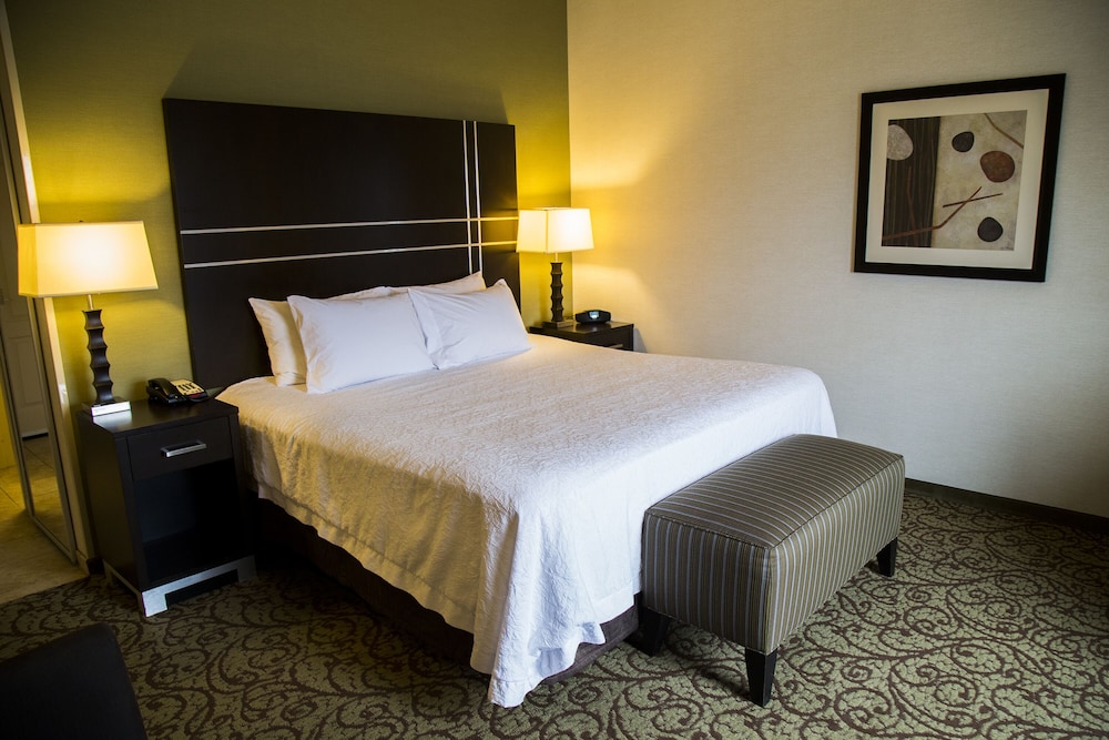 Hampton Inn & Suites Sharon - photo 11