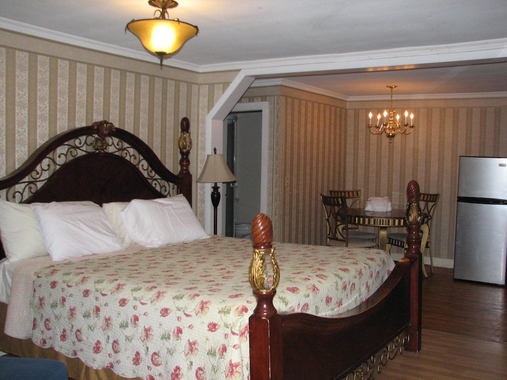 The Landings Inn and Cottages at Old Orchard Beach - photo 7