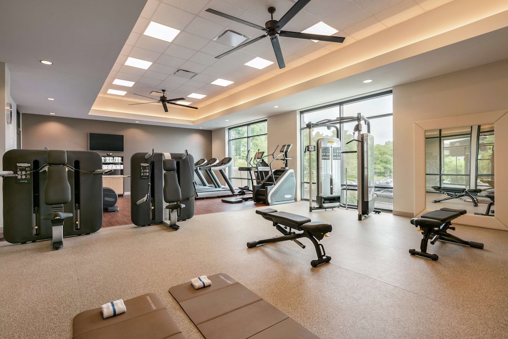 Embassy Suites by Hilton Berkeley Heights - photo 34