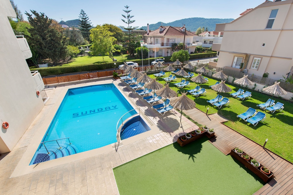 Sunday Hotel - last minute hotel in Rodos