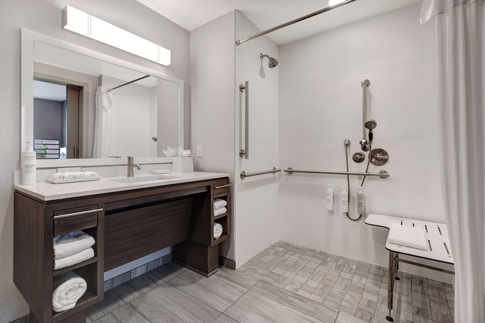 Home2 Suites by Hilton Petaluma - photo 30