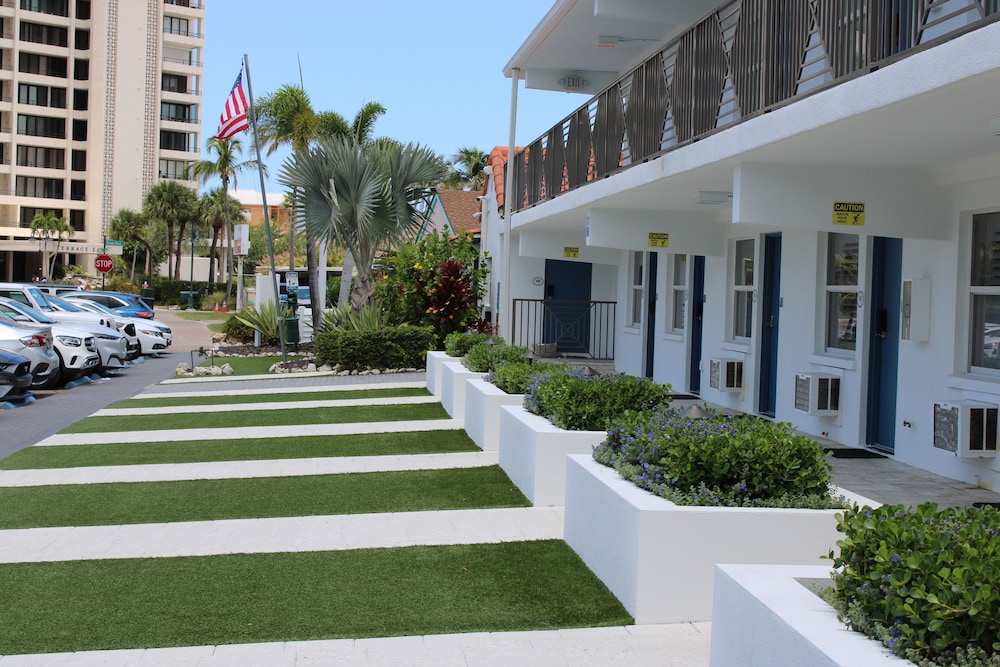 Siesta Key Beach Resort and Suites - photo 102