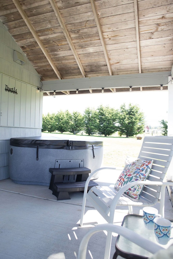Dungeness Bay Cottages - photo 32