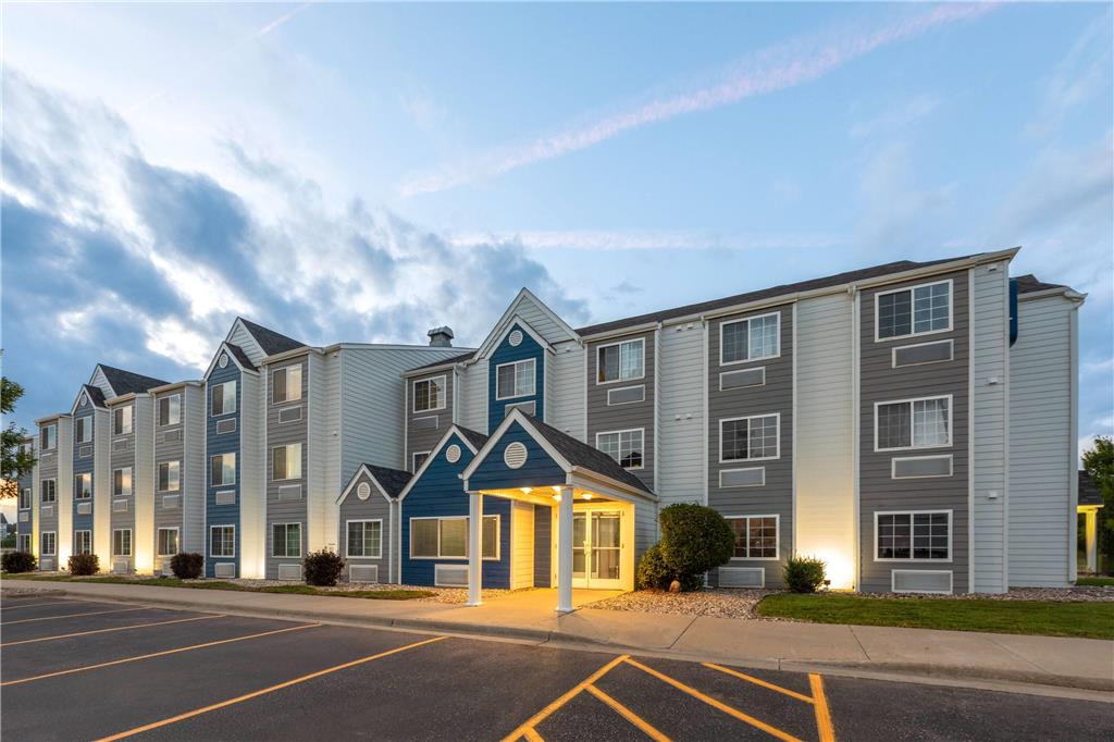 Microtel Inn & Suites by Wyndham Sioux Falls - photo 2