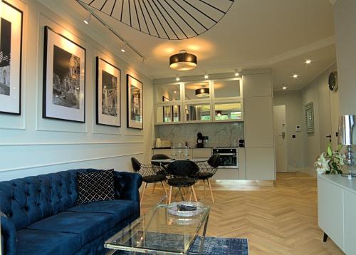 Blue Velvet Premium Apartments III — 4-Star Luxury Hotel in Torun, Poland