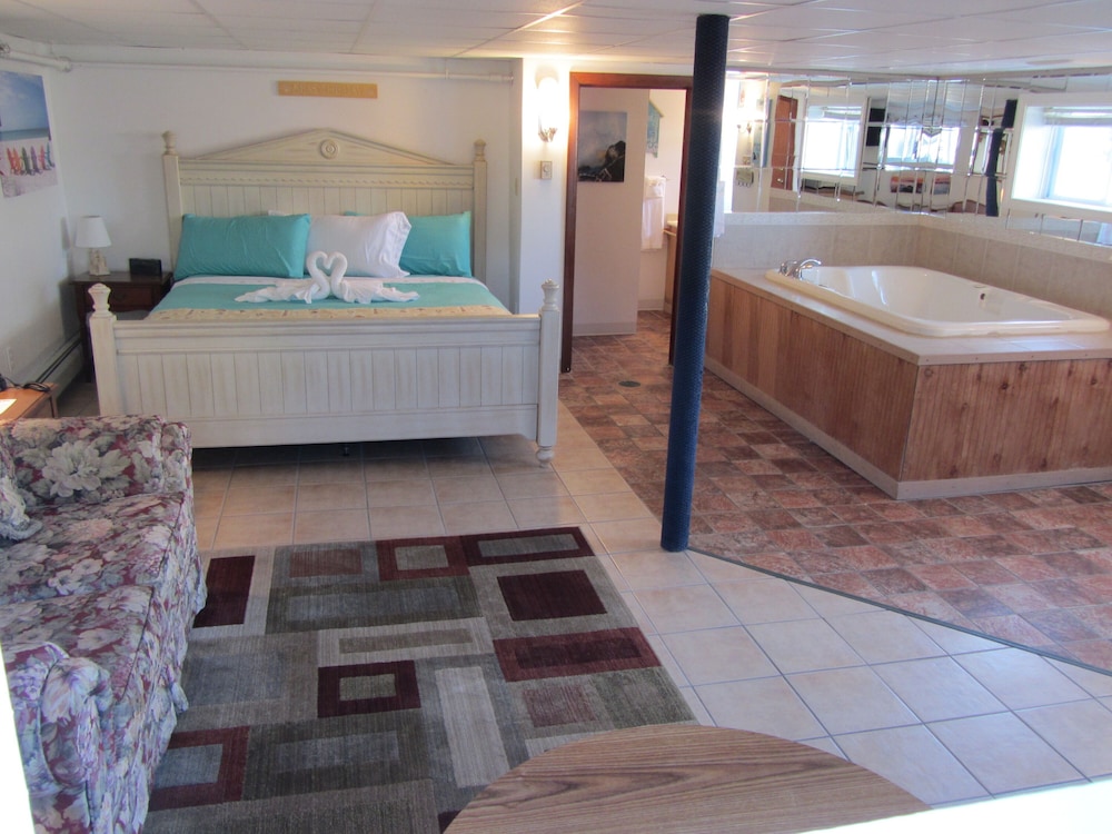 Green Dolphin Motel - photo 8