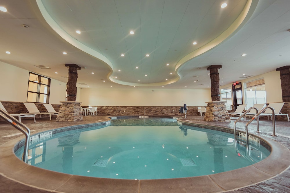 Tailwater Lodge Altmar Tapestry Collection by Hilton - photo 54