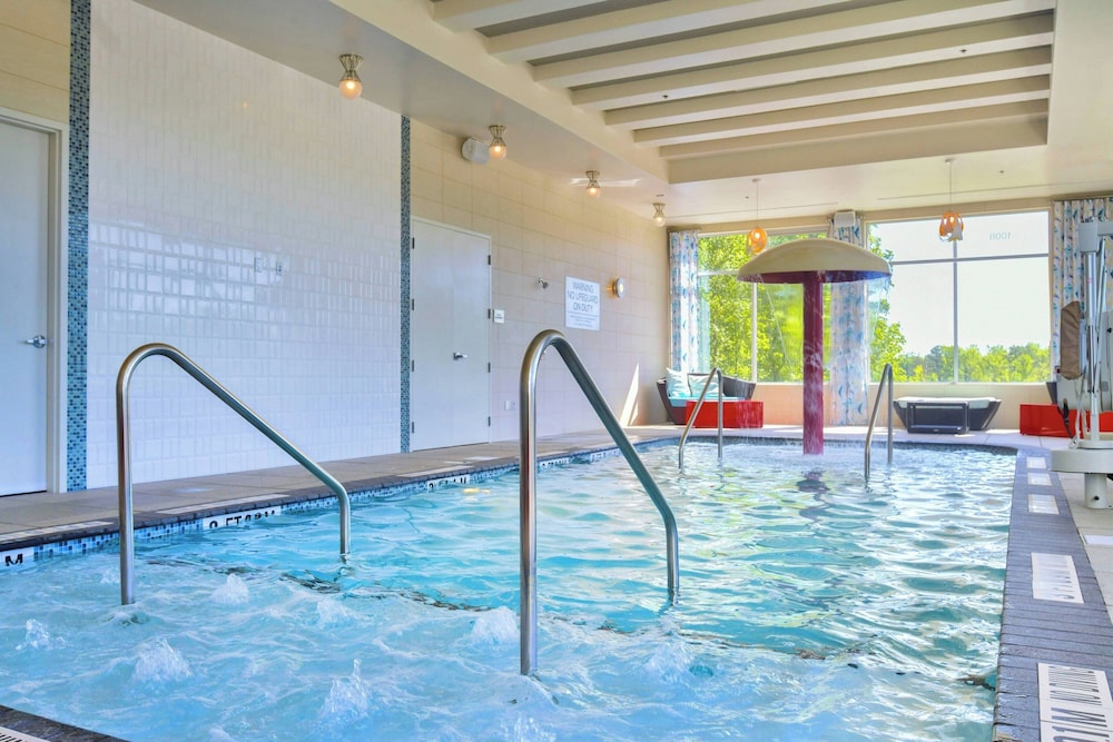 Courtyard by Marriott Raleigh Cary Parkside Town Commons - photo 29