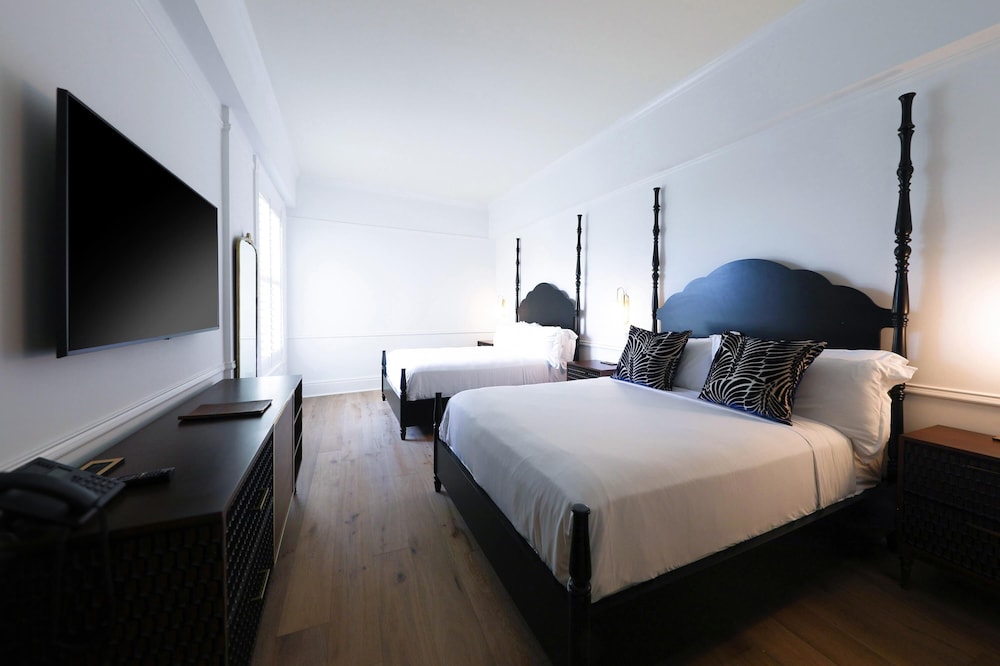 Fairmount Hotel - photo 18