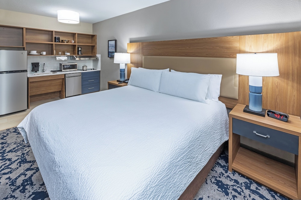 Candlewood Suites DFW Airport North Irving by IHG - photo 13