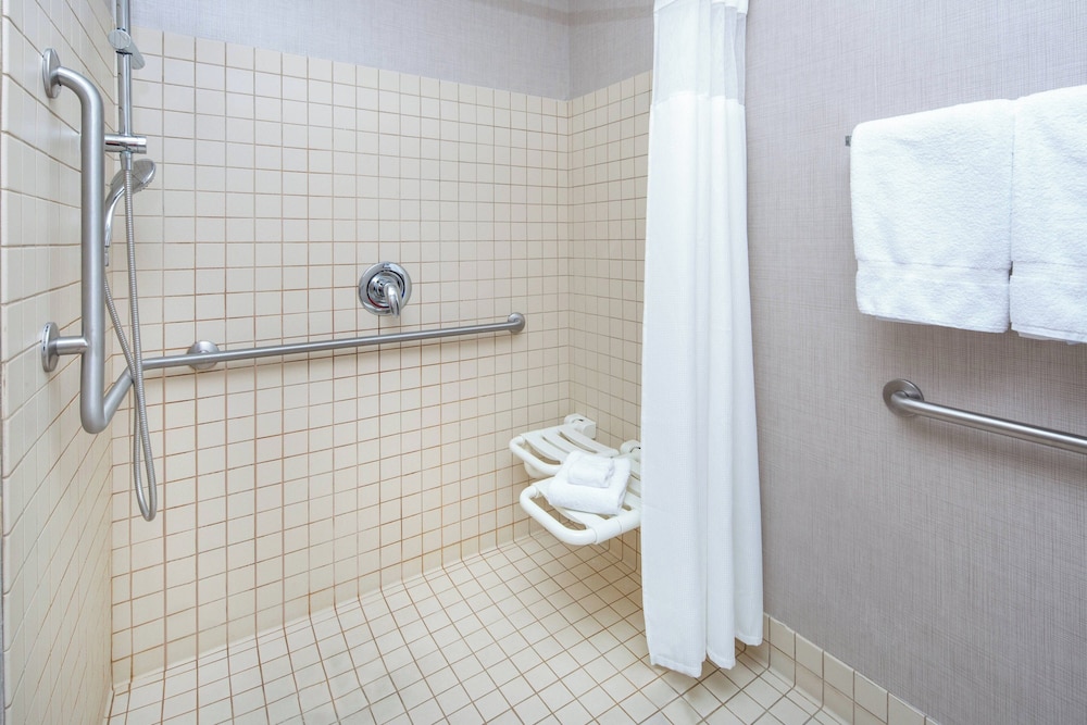 Residence Inn Phoenix NW Surprise - photo 19